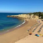 Wonderful View - Quinta Da Colina C8 펜션 *